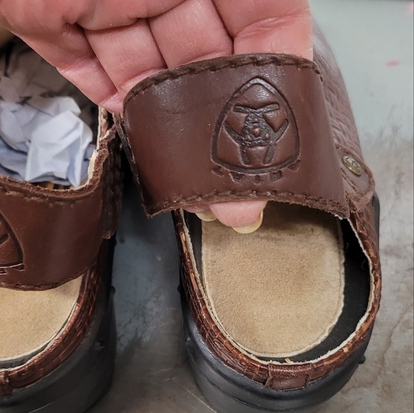 Ariat Women’s Size 6 Woven Brown Leather Slides Mules Strap Style 94024 - Picture 7 of 10